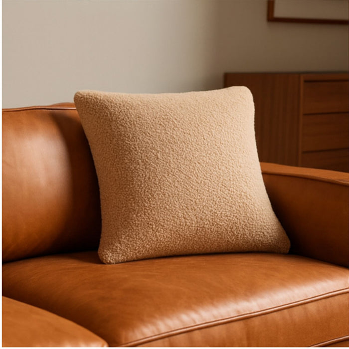 Teddy Fellkissen Beige 50x50cm.