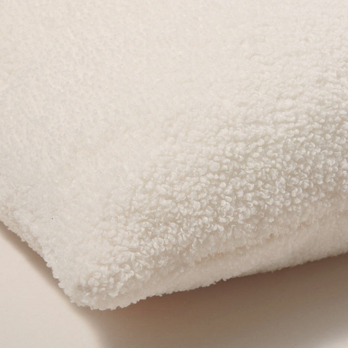 Bouclé Kissen Teddystoff Creme 50x50cm.