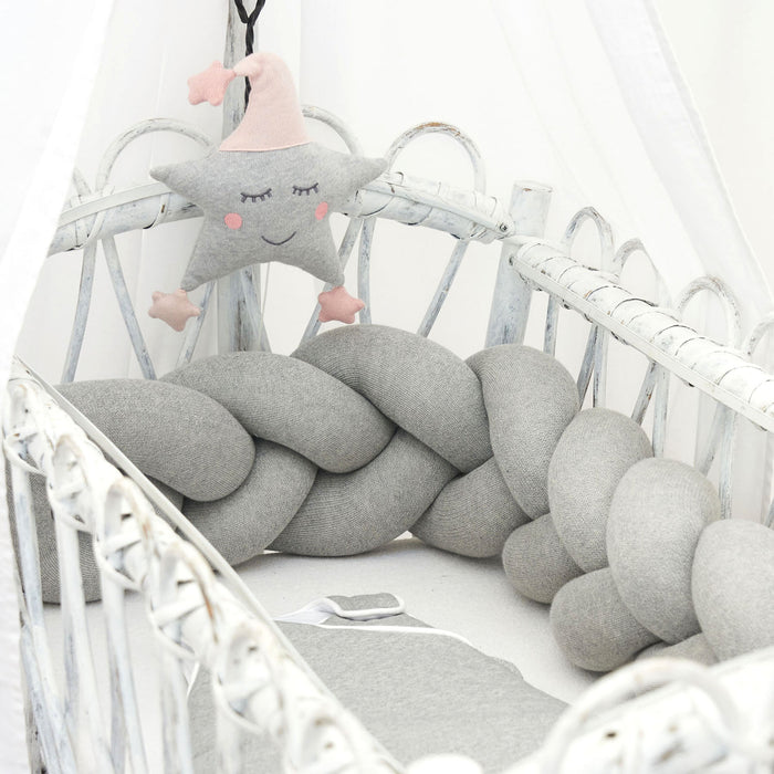 Braided bed bumper grey knit
